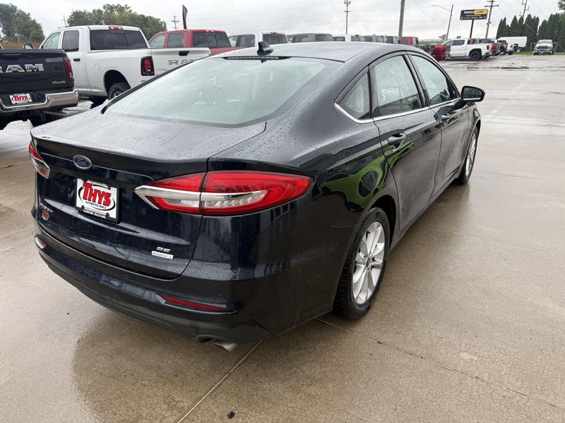 Used 2020 Ford Fusion SEImage 36