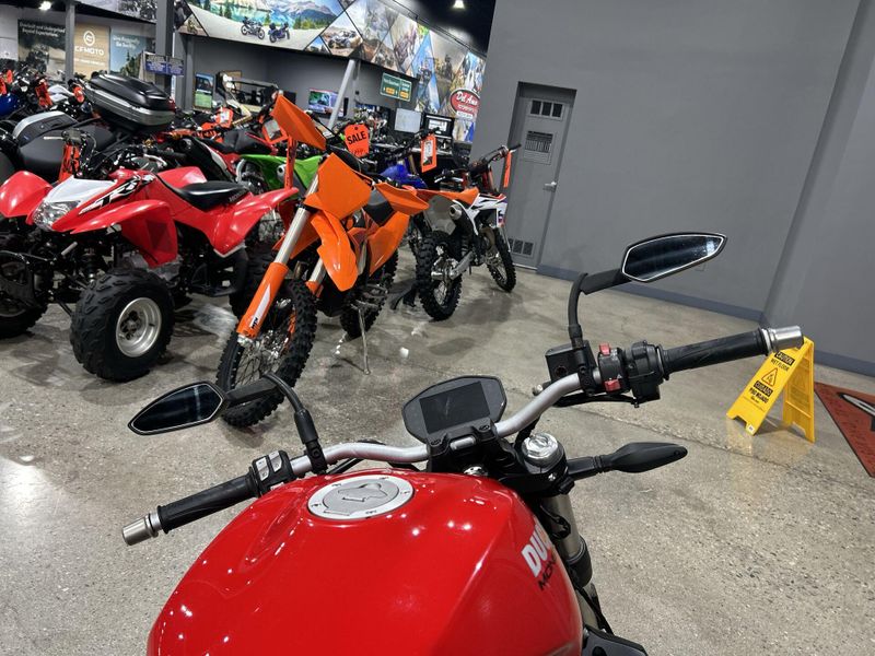 Used 2020 Ducati MONSTER 821 Image 21