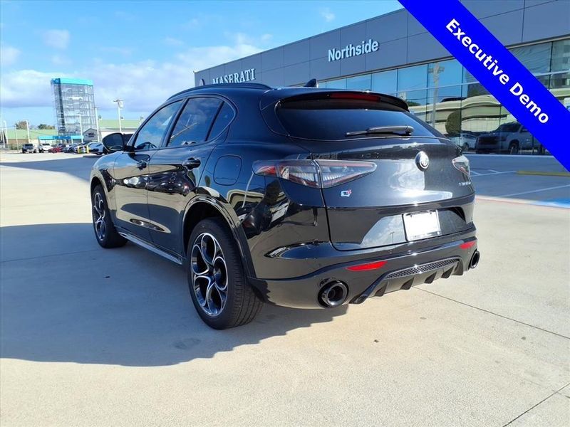 New 2025 Alfa Romeo Stelvio AwdImage 10