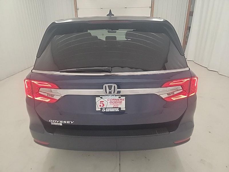 2018 Honda Odyssey EX-L photo 4