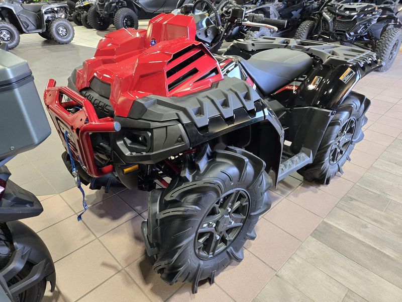 2025 Polaris SPORTSMAN XP 1000 MUD EDITION ONYX BLACK AND PERFORMANCE RED ACCENTS Image 4