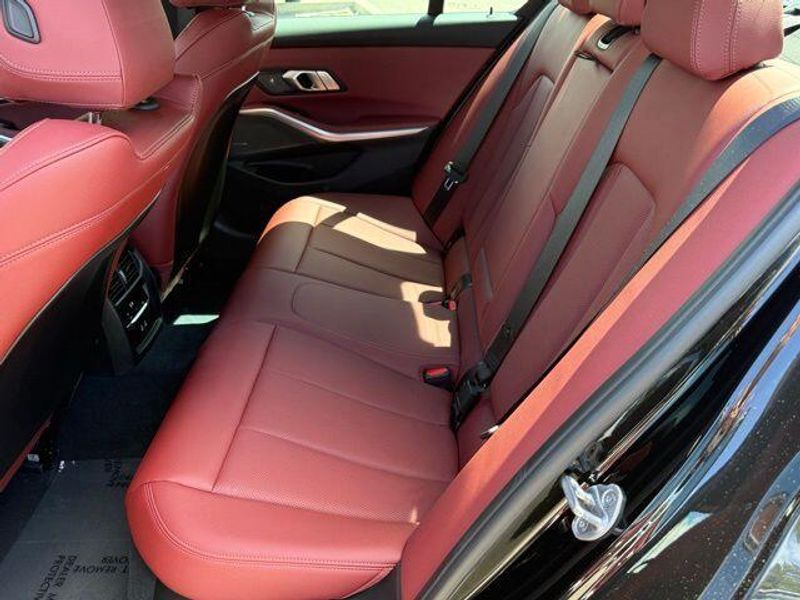 Used 2025 BMW 3 Series M340i xDriveImage 32