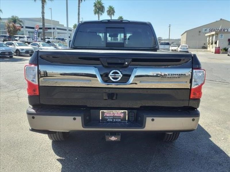 2018 Nissan Titan XD Platinum ReserveImage 4