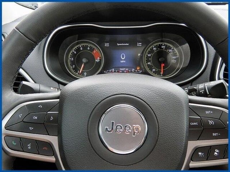 2022 Jeep Cherokee LimitedImage 15