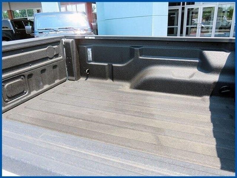 2021 Jeep Gladiator OverlandImage 8