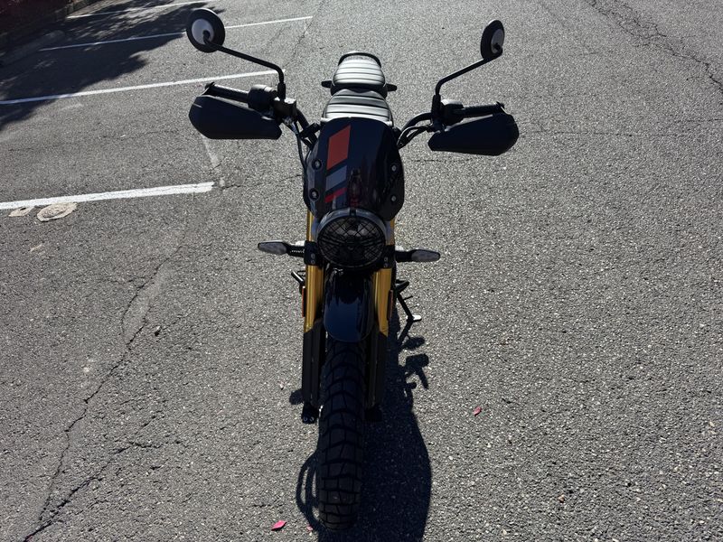 2026 Triumph Scrambler 400 XC - STORM GREY - WITH CUSTOM EXHAUST