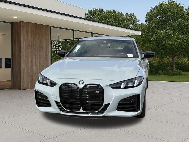 New 2026 BMW 4 Series M440iImage 3