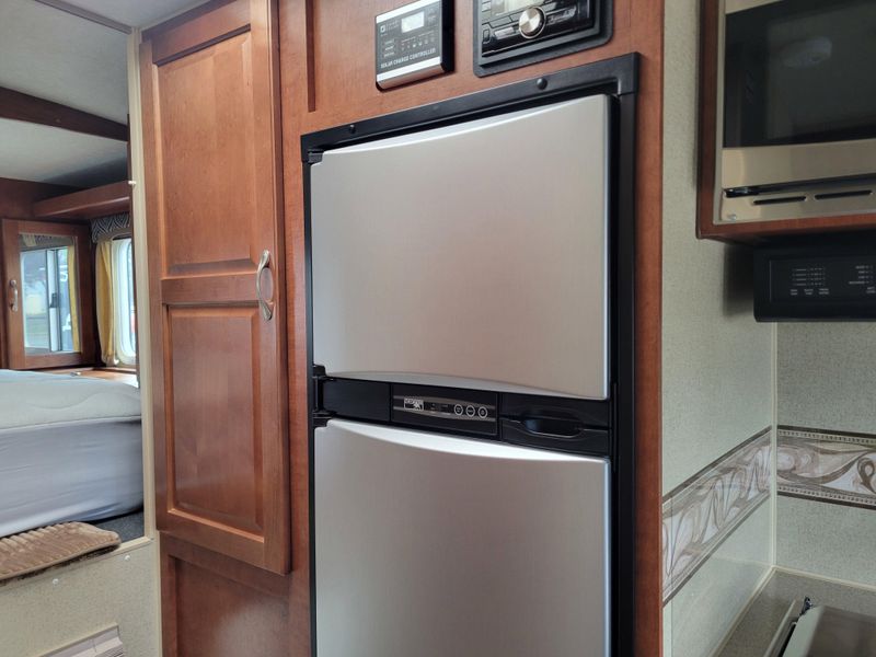 Used 2017 NORTHWOOD ARCTIC FOX 865 Image 11