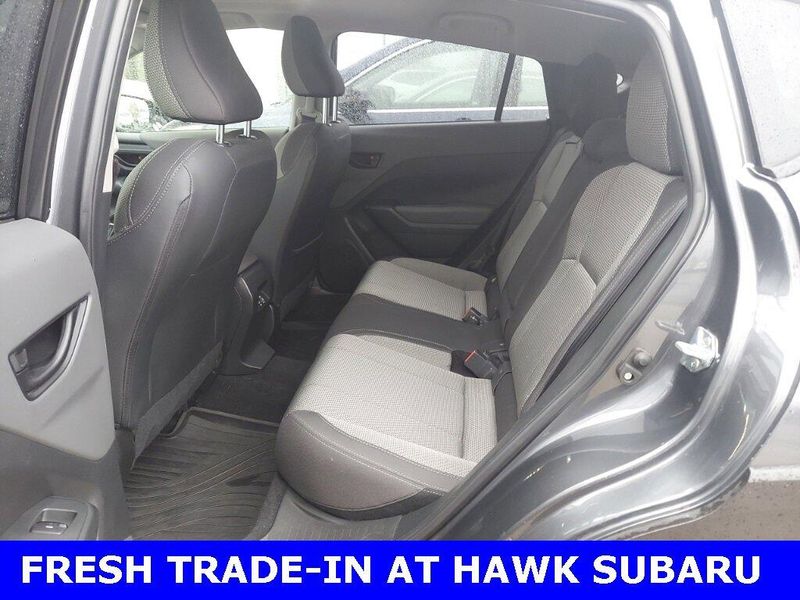 2024 Subaru Crosstrek Premium photo 3