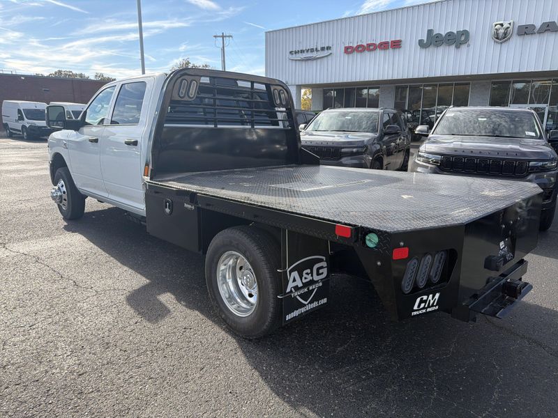 New 2026 RAM 3500 Tradesman Crew Cab Chassis 4x4 60