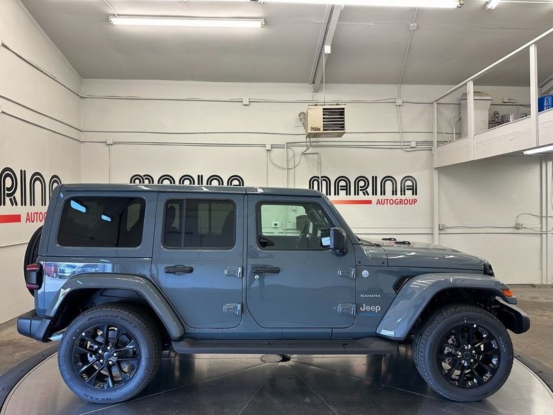 2024 Jeep Wrangler 4-door Sahara 4xeImage 4