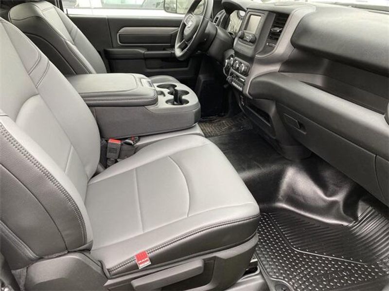 2022 RAM 2500 Tradesman Regular Cab 4x4 8