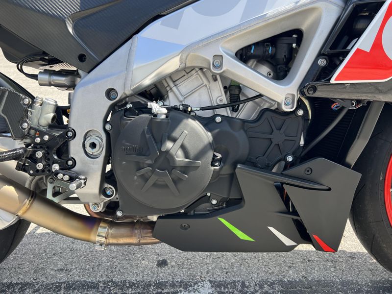 2024 Aprilia Tuono V4 Factory 1100 
