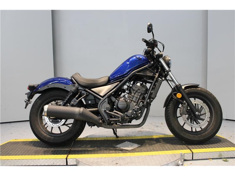 2021 Honda REBEL 300 Image 1