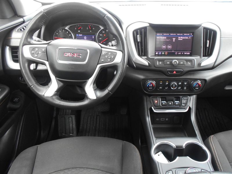 2020 GMC Terrain SLEImage 4