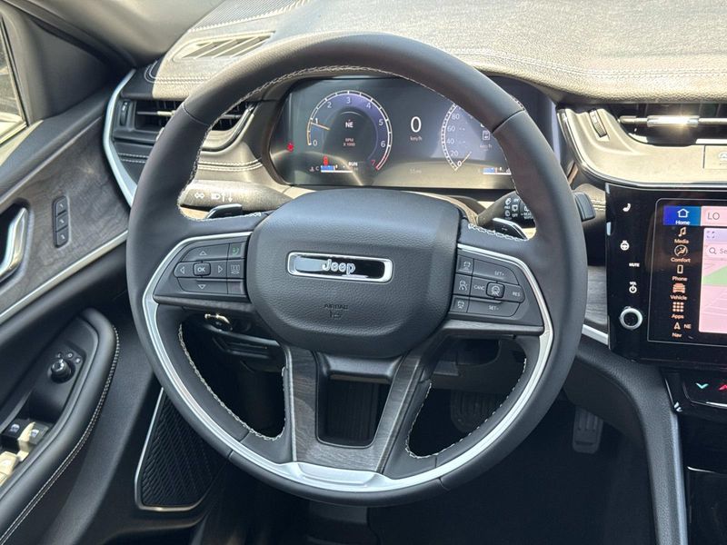 New 2026 Jeep Grand Cherokee Limited 4x4