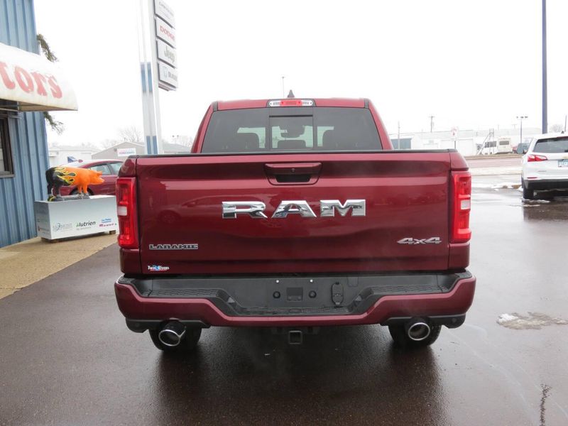 2025 RAM 1500 Laramie Crew Cab 4x4 5