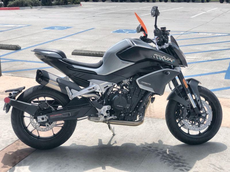 New 2026 CFMOTO 800NK Image 18