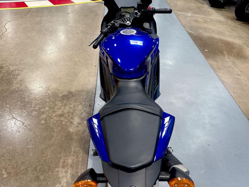 Used 2024 Yamaha YZF-R3 ABS Image 15