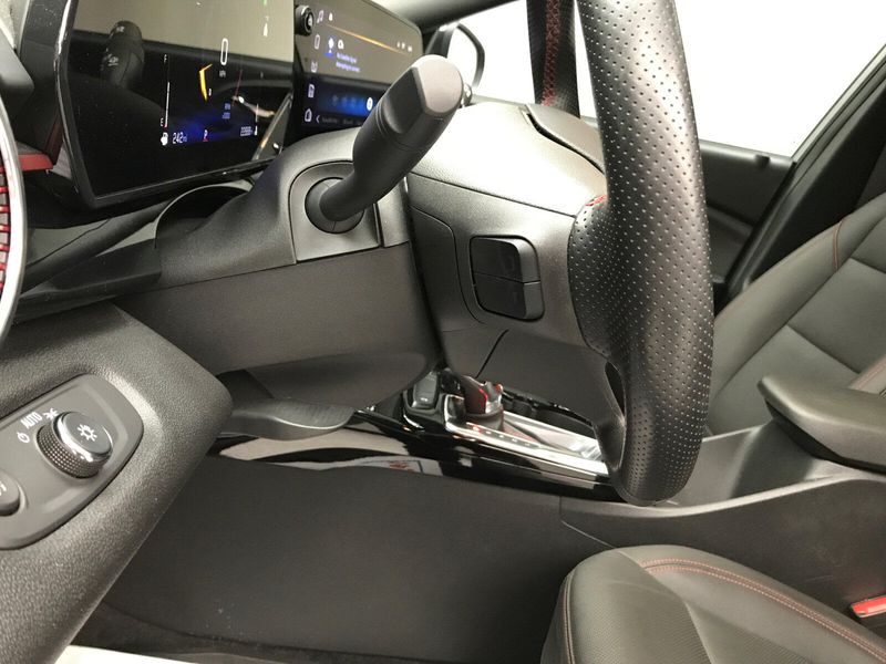 Used 2024 Chevrolet Trax 2RSImage 5