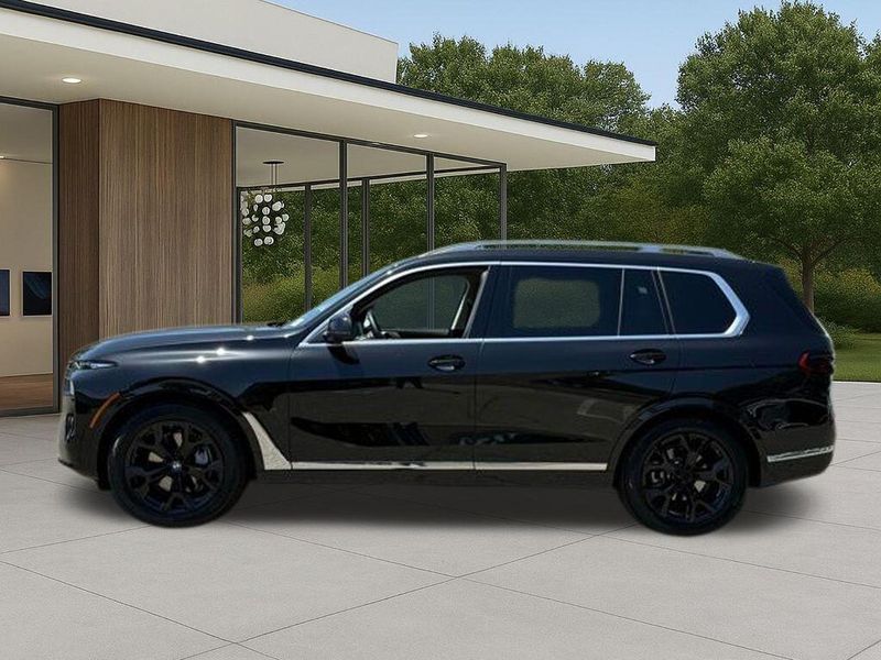 Used 2026 BMW X7 xDrive40iImage 13
