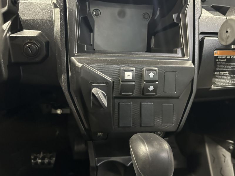 Used 2024 Kawasaki TERYX KRX 1000 TRAIL EDITION Image 14