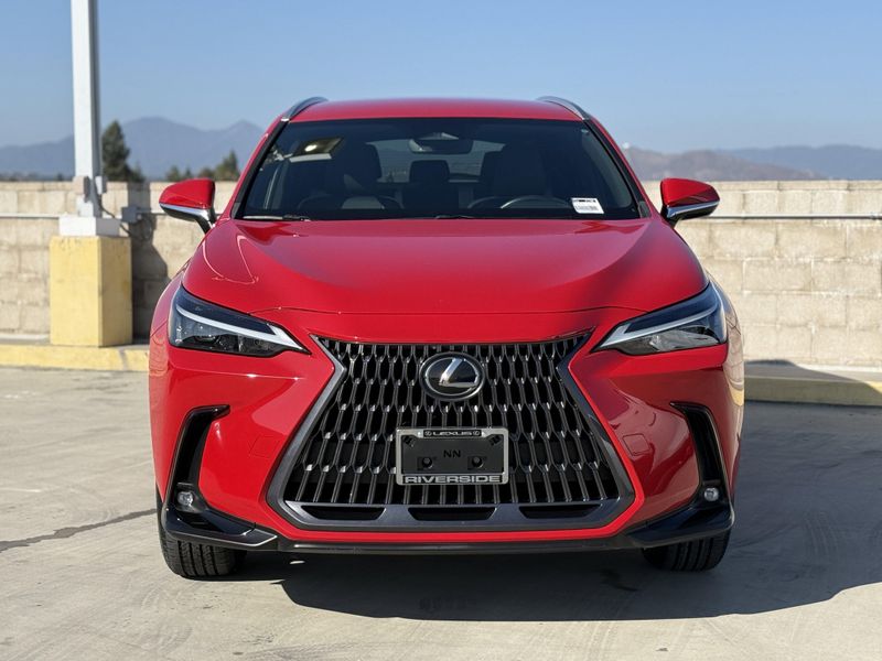 2024 Lexus NX 250Image 6