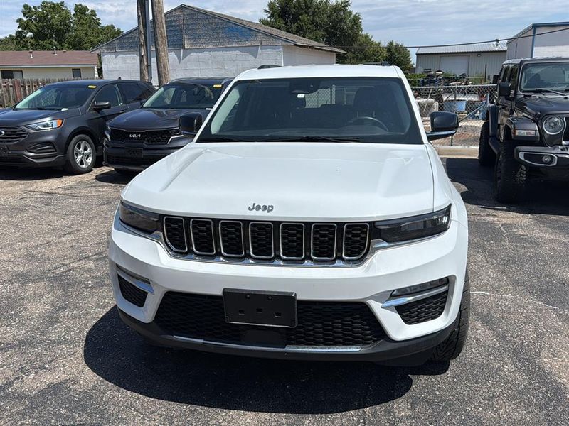 2022 Jeep Grand Cherokee Limited photo 8