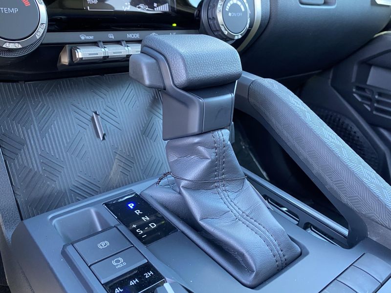 New 2025 Toyota Tacoma SR5Image 18