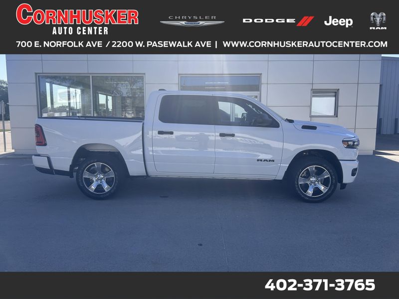 2025 RAM 1500 TradesmanImage 1