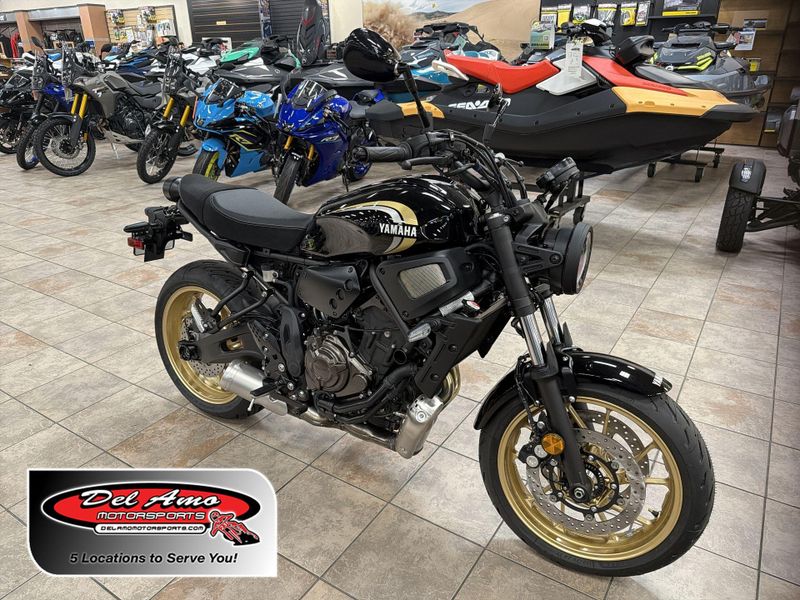 New 2026 Yamaha XSR700 