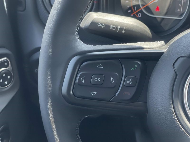 New 2026 Jeep Wrangler 4-door Rubicon X