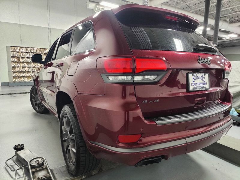 2020 Jeep Grand Cherokee Overland High Altitude 4x4 w/High Perf AudioImage 15