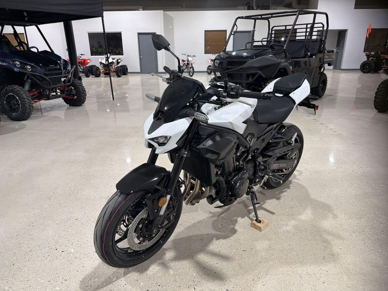 New 2026 Kawasaki Z900 ABS Image 13