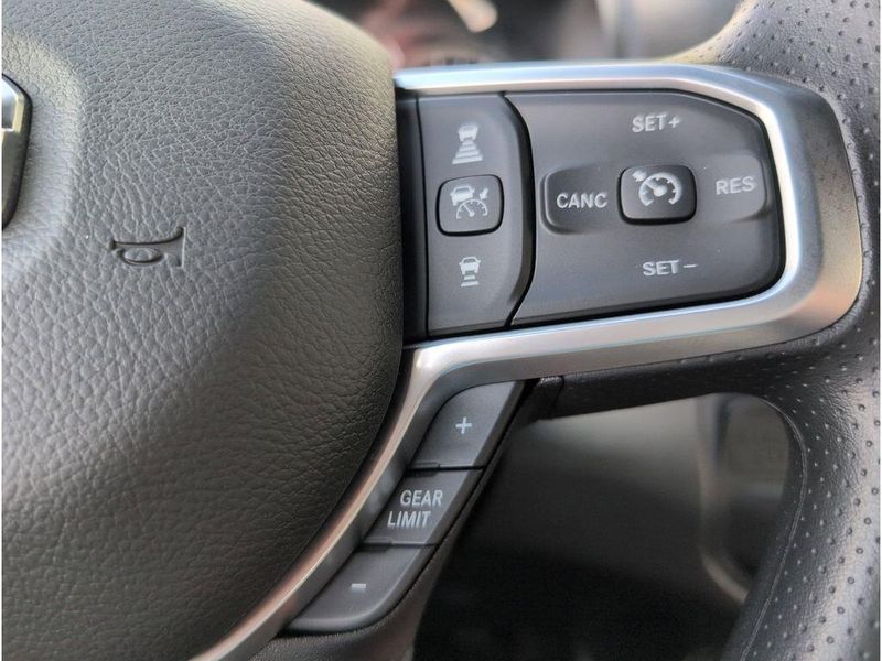 New 2026 RAM 2500 TradesmanImage 24