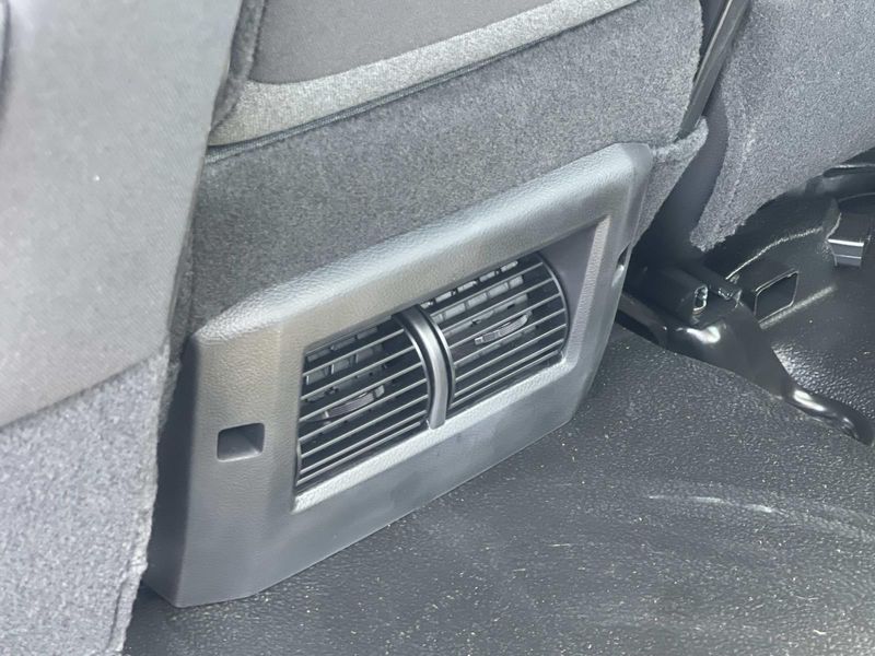 New 2024 RAM 1500 Classic Tradesman Crew Cab 4x4 5'7' Box
