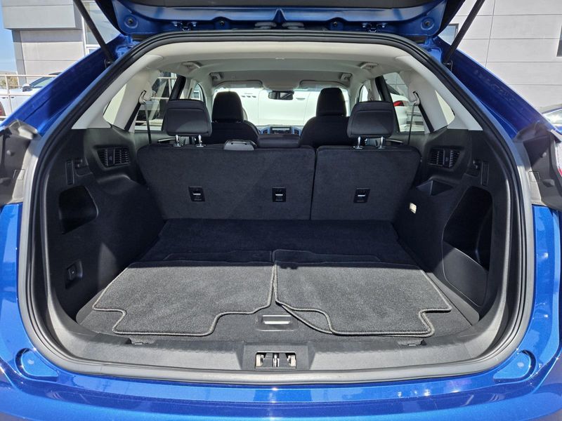Used 2023 Ford Edge SE AWD