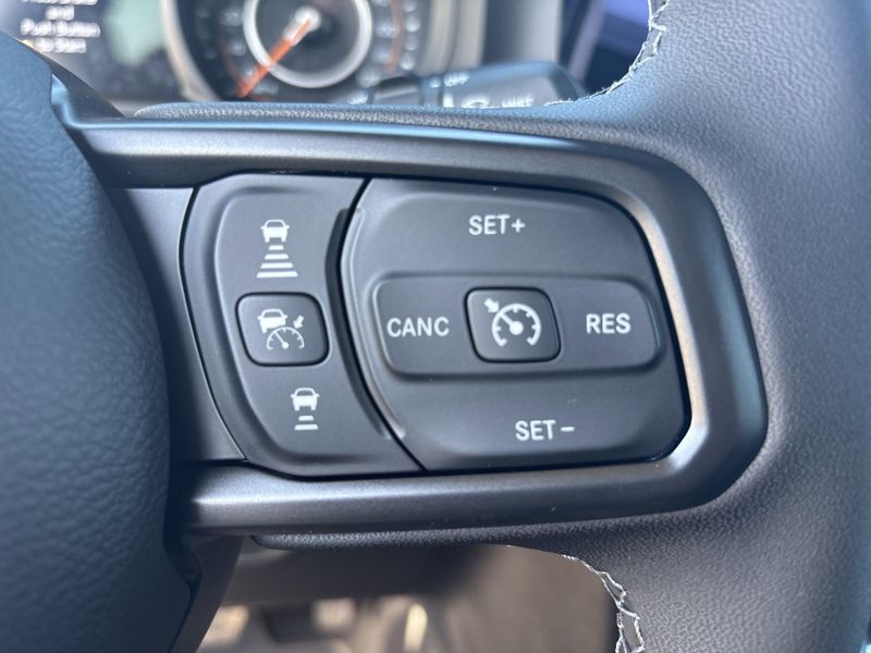 New 2026 Jeep Wrangler 2-door Sport SImage 24