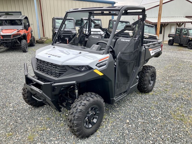 2024 Polaris Ranger 1000 PremiumImage 1