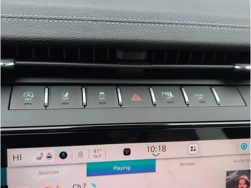 New 2026 Jeep Grand Cherokee Limited 4x2Image 15