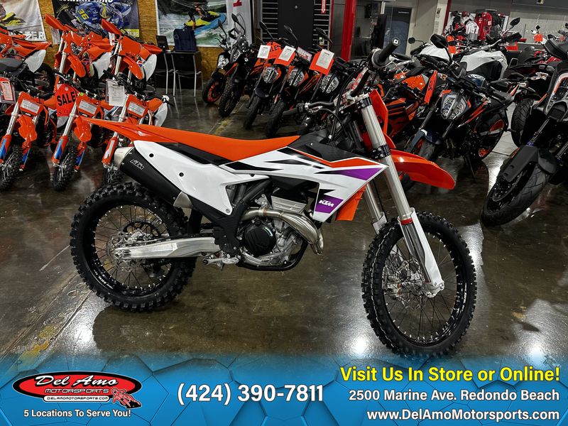 2024 KTM 350 SX-F  in a ORANGE exterior color. Del Amo Motorsports of Redondo Beach (424) 304-1660 delamomotorsports.com 