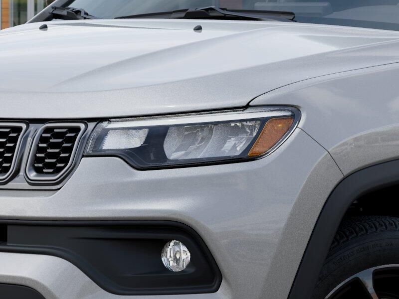 New 2026 Jeep Compass Latitude Altitude 4x4Image 36