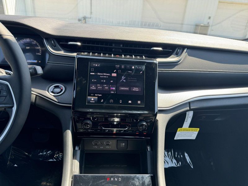 2024 Jeep Grand Cherokee Altitude XImage 23