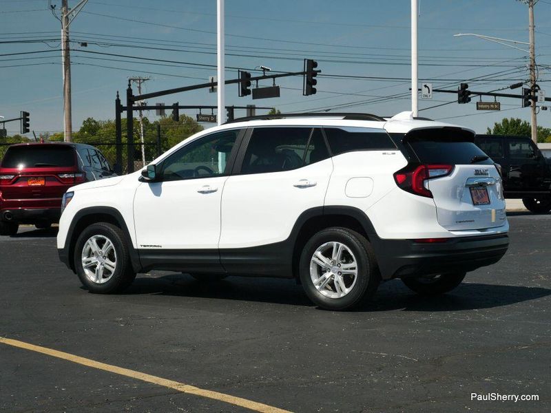Used 2023 GMC Terrain SLE