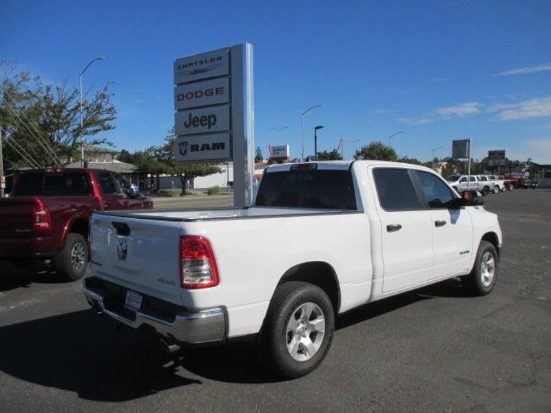 2024 RAM 1500 Big Horn Crew Cab 4x4 6