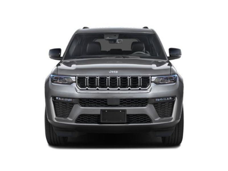 New 2026 Jeep Grand Cherokee Limited Reserve 4x4Image 4