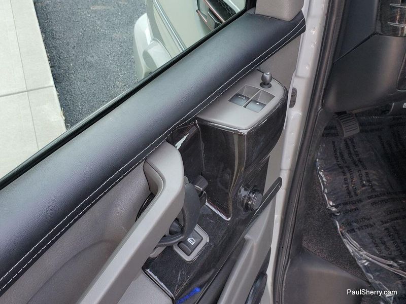 Used 2023 Chevrolet Express Cargo Image 37