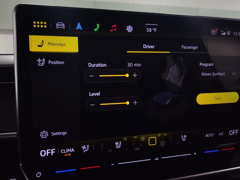 Used 2025 Volkswagen ID. Buzz Pro SImage 22