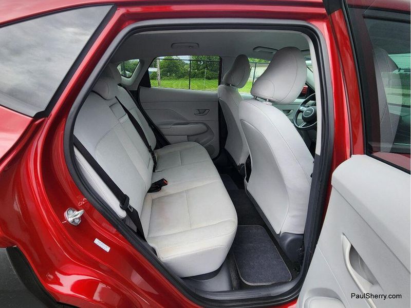 Used 2024 Hyundai Kona SEL