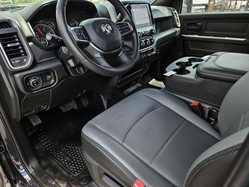 2025 RAM 2500 Tradesman Crew Cab 4x4 6